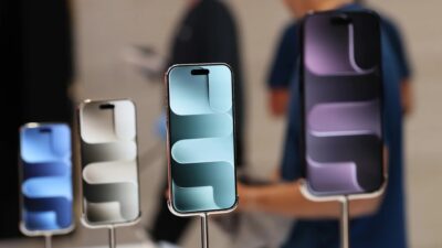 Đánh giá camera selfie iPhone 17: 18MP và AI Center Stage